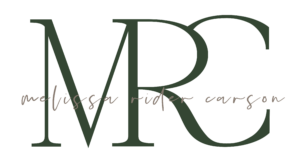 a black and white photo of the letter m and r